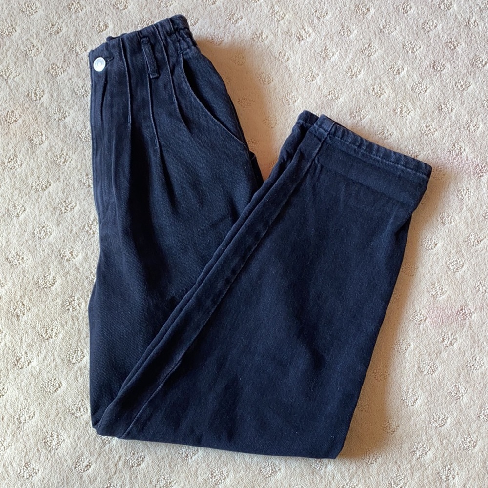 Black straight leg fitted jeans -high waisted